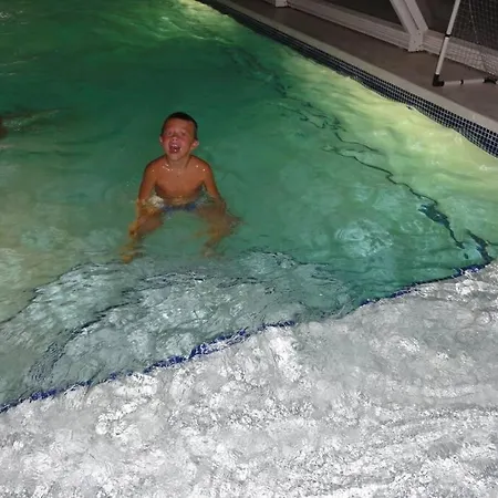 Petit Studio Avec Piscine Pour 2 * Alignan-du-Vent